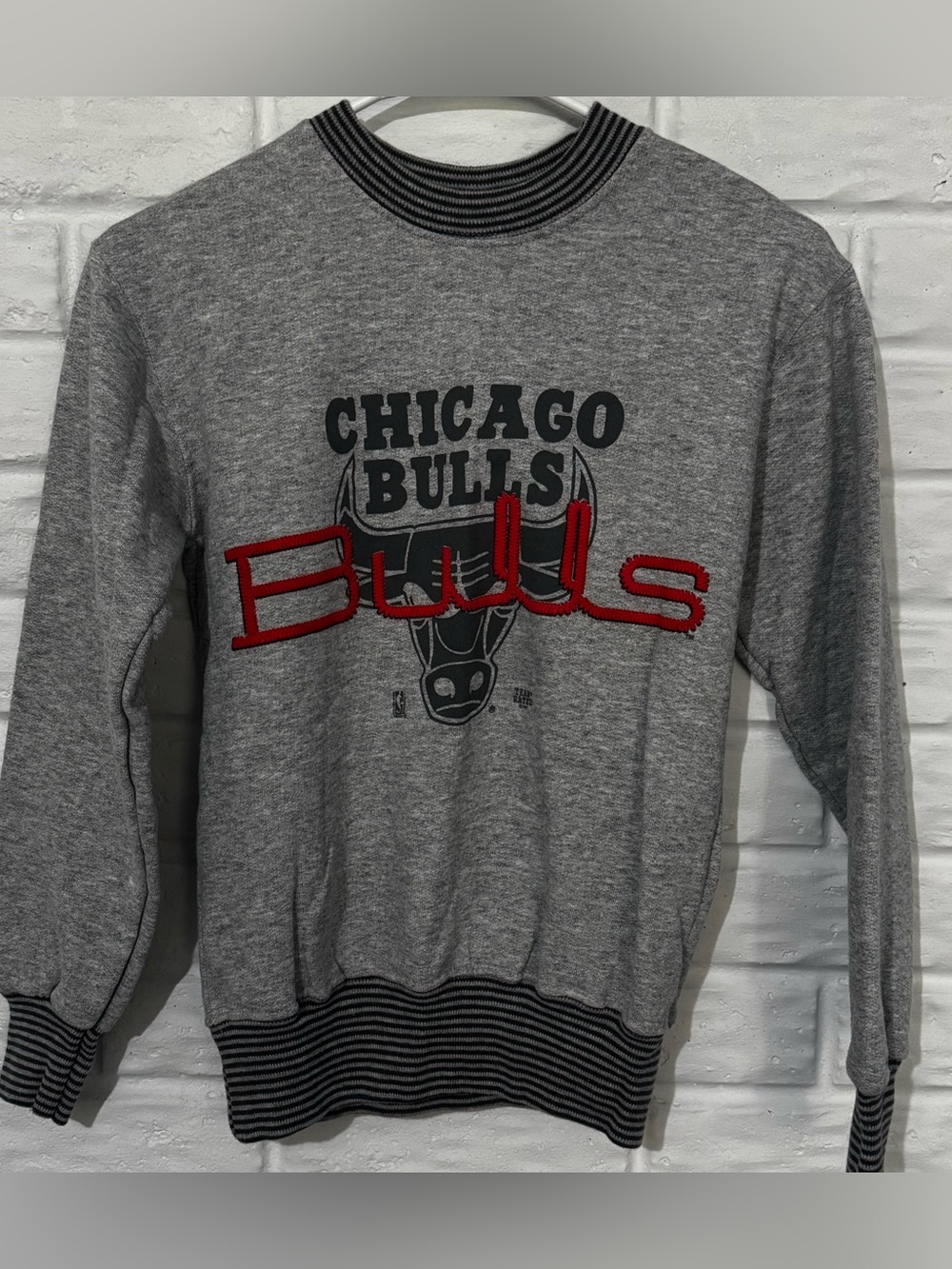 Vintage Chicago Bulls NBA Retro Crewneck Sweatshirt Youth Medium 10-12